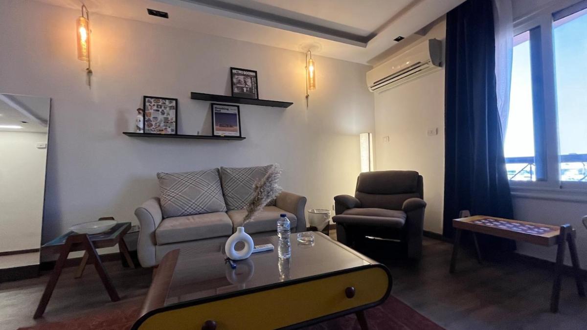 Apartment Rehab Service *